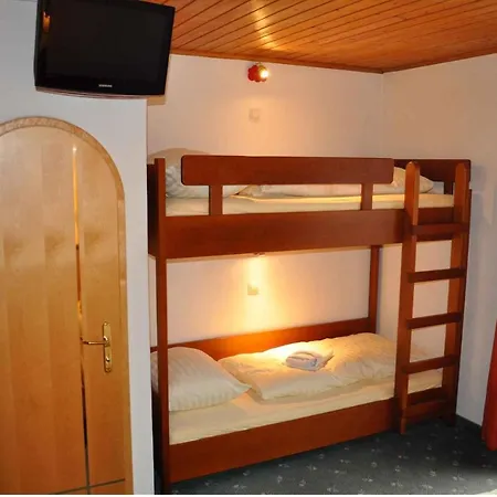 In 30446 Appartement Brixen im Thale